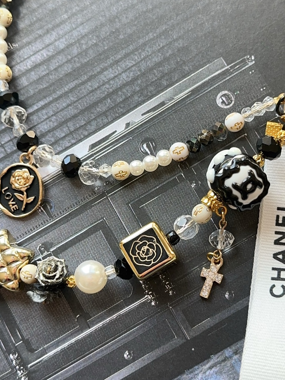 Black and Gold Beaded Bag Charm - Designer Inspired - Picture 6 of 8